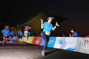 BIB: 9015, 100
                            <button type="button" onclick="openModal(3397406)" class="btn btn-primary btn-sm float-right btn-popup" data-toggle="modal" data-target=".modal-high-quality">
                        <i class="fas fa-shopping-cart"></i> Add to Cart
                    </button>
                                            <button type="button" onclick="isThisMe(3397406, true)" class="btn btn-success btn-sm float-right btn-popup btn-isme hidden" data-toggle="tooltip" data-placement="bottom" title="นี่คือรูปของคุณใช่ไหม คลิกที่นี่เพื่อเอาเข้าอัลบั้ม">
                        <i class="fas fa-plus"></i> Add to album
                    </button>
                    <button type="button" onclick="isThisMe(3397406, false)" class="btn btn-warning btn-sm float-right btn-popup btn-isnotme hidden">
                        <i class="fas fa-ban"></i> Remove from album
                    </button>